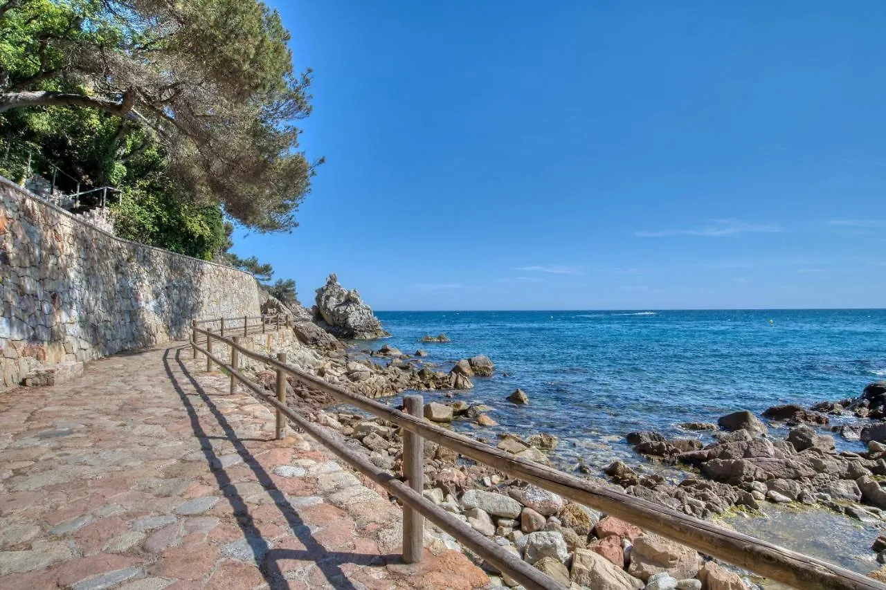 Nice Apartment With Terrace Lloret de Mar