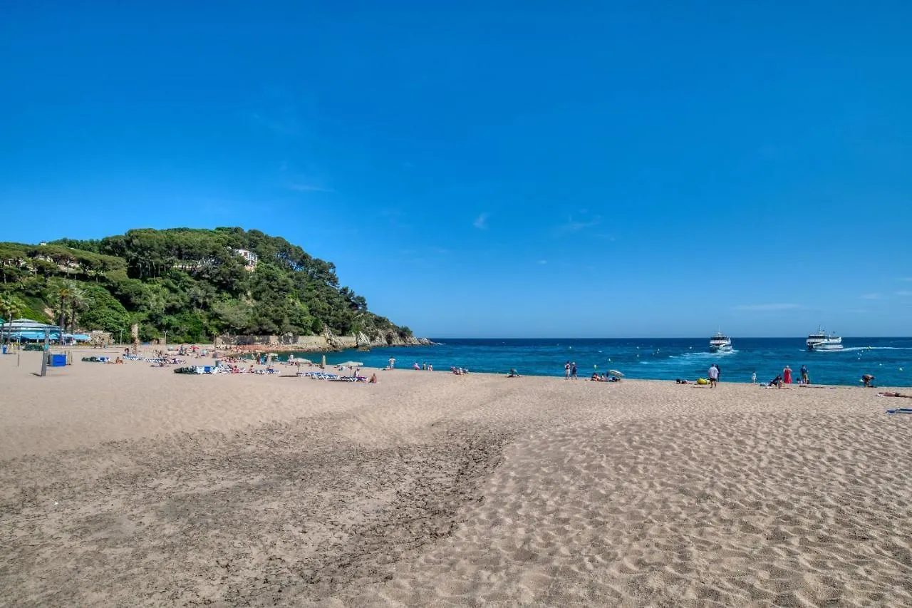 Nice Apartment With Terrace Lloret de Mar 0*,  Spanien