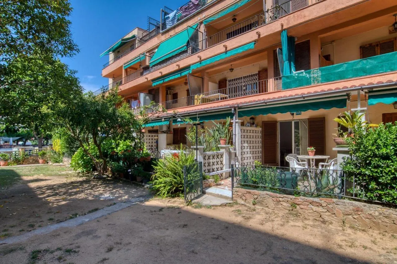 Nice Apartment With Terrace Lloret de Mar İspanya